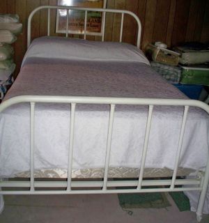 Antique Iron Bed White Full Size Double