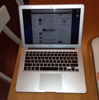 MacBook Air 13 3 Laptop Late 2010 1 86 4GB 128 HD Facetime Lion OS x