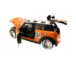 Jada Toys Dub City Mini Cooper S Hard Top #37 2007 1/24 diecast car