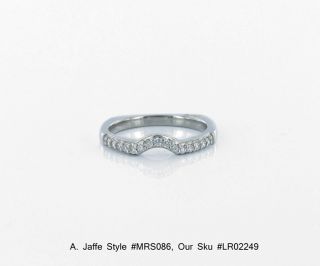 Jaffe MRS086 Platinum Wedding Band w 0 19 CTW Diamonds Size 7