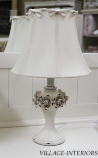 FRENCH DISTRESSED IVORY ROSE DETAIL TABLE BEDSIDE ACCENT LAMP CHIC