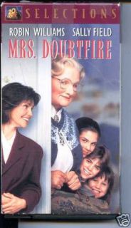 Mrs Doubtfire VHS Robin Williams Wacky Comedy 024543029397