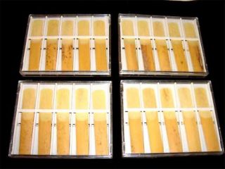 30 Reeds Youbow Soprano Saxophone Sax Reeds 2 5 w 3 Plastic Reed Cases