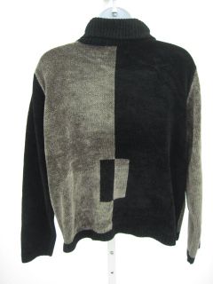 You are bidding on a JEFFREY TODD Black Brown Chenille Turtleneck
