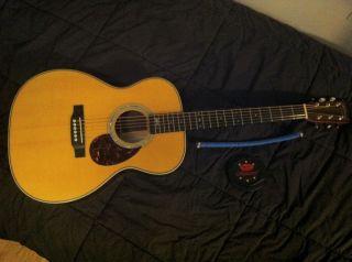 Used Martin Omjm John Mayer Special Edition w Humidifiers Retails for $3 299  