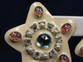 Vtg Huge 2" Cream Enamel Glass Opal Starfish Star Fernella's NYC Jools Earrings  