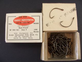 Vintage Kahle Horizontal Hooks Pre Eagle Claw Pat Pend Made in France