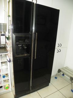Kenmore Side by Side Refrigerator Model 1069512610