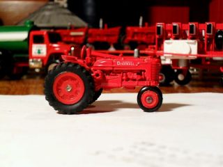 64 Ertl Farm Toy McCormick Farmall Tractor