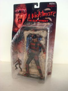 Movie Maniacs 1 Freddy Krieger A Nightmare On Elm Street Action Figure