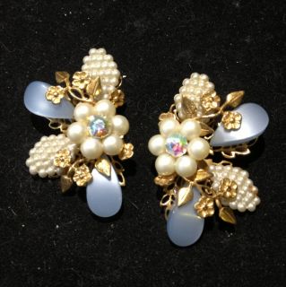 Vintage Pearl Lucite Rhinestone Clip Earrings