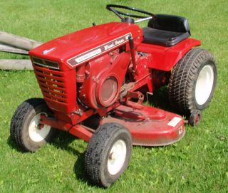 Wheel Horse 1077 Lawn Garden Collector Tractor ORIGINAL SHINY PAINT