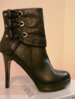 Lasonia Bllack Above Ankle Silver Toggle Boot Size 7 Fall Must Have