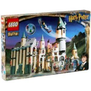 Lego Harry Potter  4709  Hogwarts Castle Set Compete