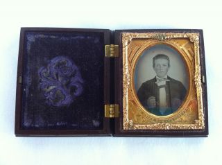 Littlefield Parsons & Co Daguerreotype Union Case w/ Embracing Riveted