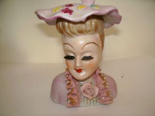 Love Lucy Long Eyelashes and Roses Vase