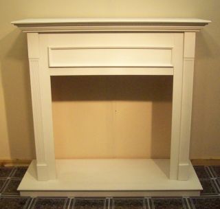 Majestic CFM Wall Cabinet for Gas Fireplace Insert 36in Primed White