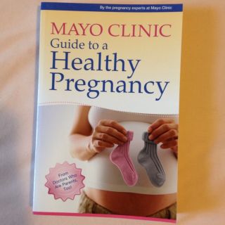 Mayo Clinic Guide to A Healthy Pregnancy by Harms Roger 2011 Paperback