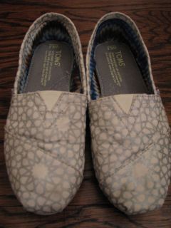 Toms Silver Morocco Classic Shoes Sz 6 5