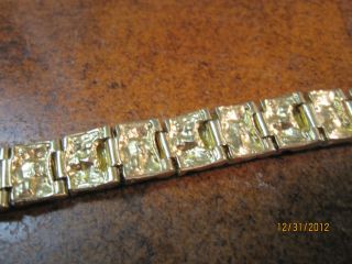 Mens 8 Yellow Nugget Style Gold Bracelet