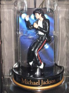 Michael Jackson Ornament on Toes