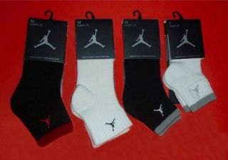 AIR Jordan JUMPMAN23 KIDS Socks in White & Black Sizes S(4 6), M(6 8