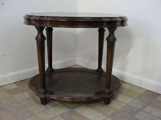 Ethan Allen Tables in Furniture