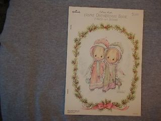 Vintage 1975 Hallmark BETSEY CLARK Die Cuts PRESS OUTS BOOK NM COND