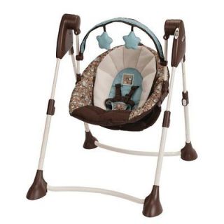 By Me Portable Baby Swing w/ Music & Mobile   Little Hoot  1852650