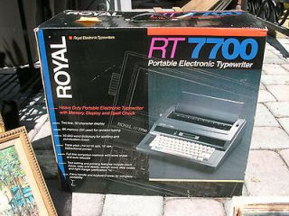 Royal Typewriter RT7700 VTG 90s Portable Electronic w Screen Display