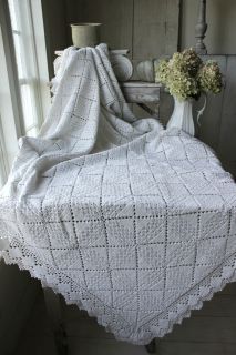 crochet bed cover coverlet bedspread lace ~aged grey white LOVELY