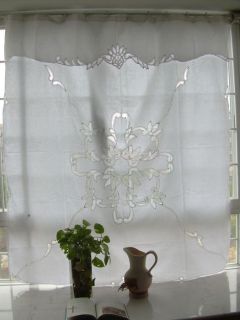 68*72 Vintage Cotton Batten Lace Window/Shower Curtain w Valance