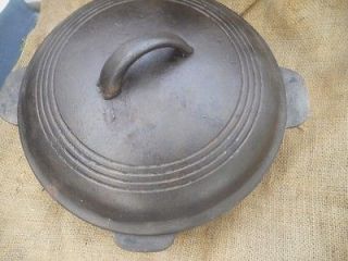 COOKING:VINTAG E CAST IRON BEAN POT WITH LID;RENFROW WARE:L.A.:WITH