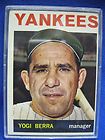 Yogi Berra New York Yankees   1964 Topps #21   VG