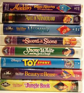 Lot of 8 VHS Disney, Snow White, Toy Story, Beauty and the Beast and