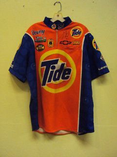 Autographed signed Travis Kavapil Tide racing shirt and signed card