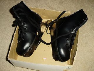 FIRSTEE ICE SKATES FOR KIDS MADE IN 1980 SIZE 11 OR 6 5/8 BLACK NEW IN