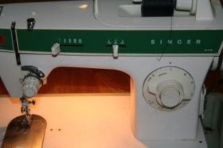 Singer Model 248 Fashion Mate Electric Sewing Machine with Case