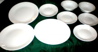 CORNING DINNERWARE 9 PC SOLID WHITE ROUND CEREALS SALADS & PLATES