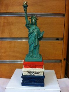 Statue of Liberty Replica, Figurine Statue with Red, White, and Blue
