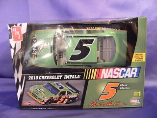 NASCAR 2010 CHEVROLET IMPALA #5 MODEL KIT
