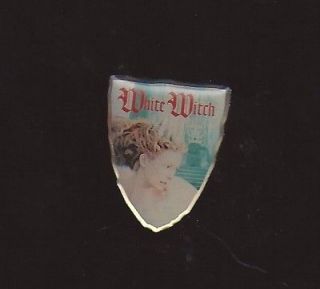 DISNEY CHRONICLES NARNIA WHITE WITCH SHIELD PIN