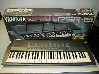 Yamaha PortaTone PSR 19 Electronic Keyboard In Box EUC