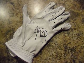 SIGNED TOUR USED GOLF GLOVE USED AT 2012 WASTE MANGEMENT OPEN COA