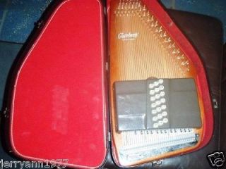 Very Old Wooden Autoharp by Oscar Schmidt With Case   Great Condition