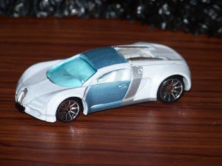 2007 Hot Wheels Mystery Car 170 02 Bugatti Veyron Blue White