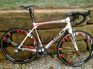 Madone 58cm SRAM Red American Classic Carbon Wheels Perfect Condition