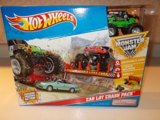 Hot Wheels Monster Jam Car Lot Crash Park