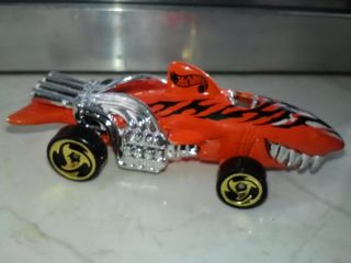 Vintage Hot Wheels Speed Demon orange Bengals Sharkruiser Shark Mattel